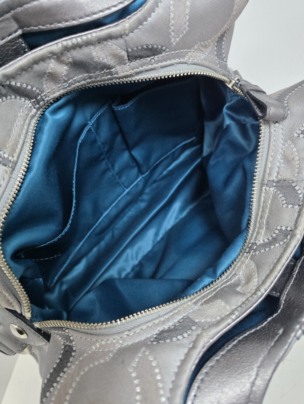 Coach Madison Maggie Silver Gray Signature Hobo Shoulder Bag & Matching Wallet - Picture 10 of 16